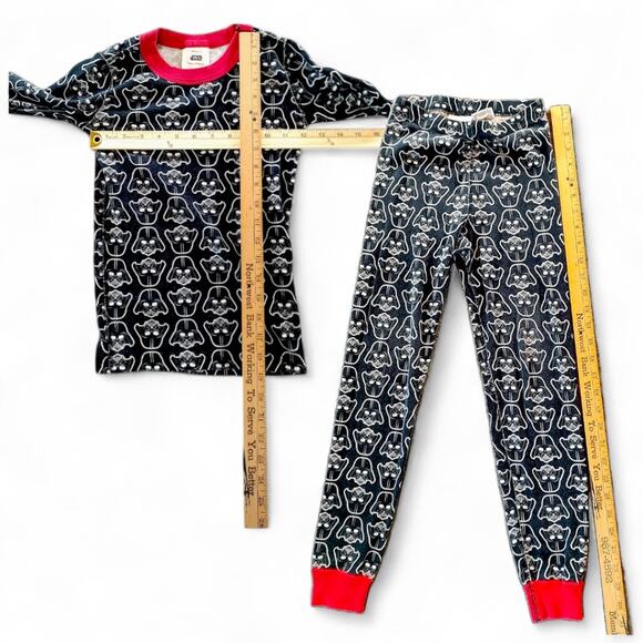Hanna Andersson Star Wars Darth Vader Pajama Set Black Red Allover Print 8 130cm - Picture 4 of 5